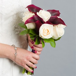 Eight Rose Calla Lily Mix Bouquet