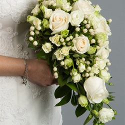 Large Cascade Bouquet