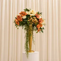 Chapel Altar Spray Rental - LaCapella 